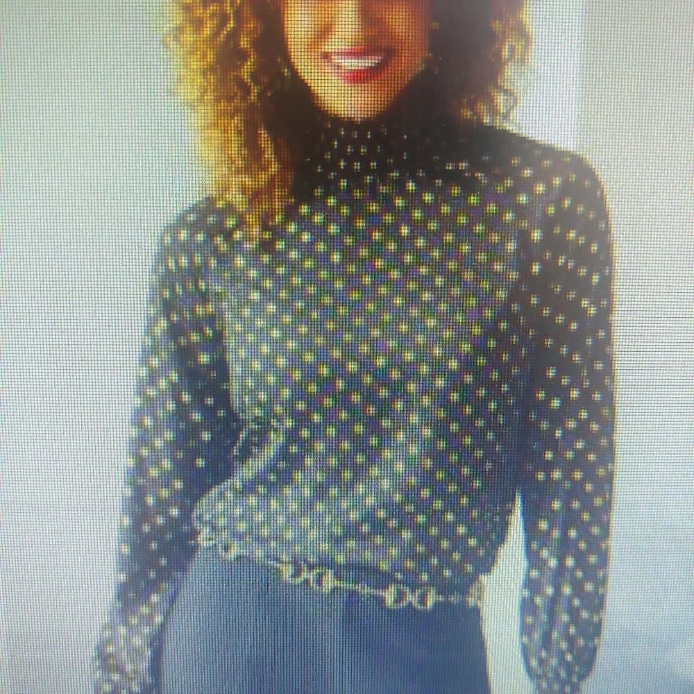 High neck dot blouce